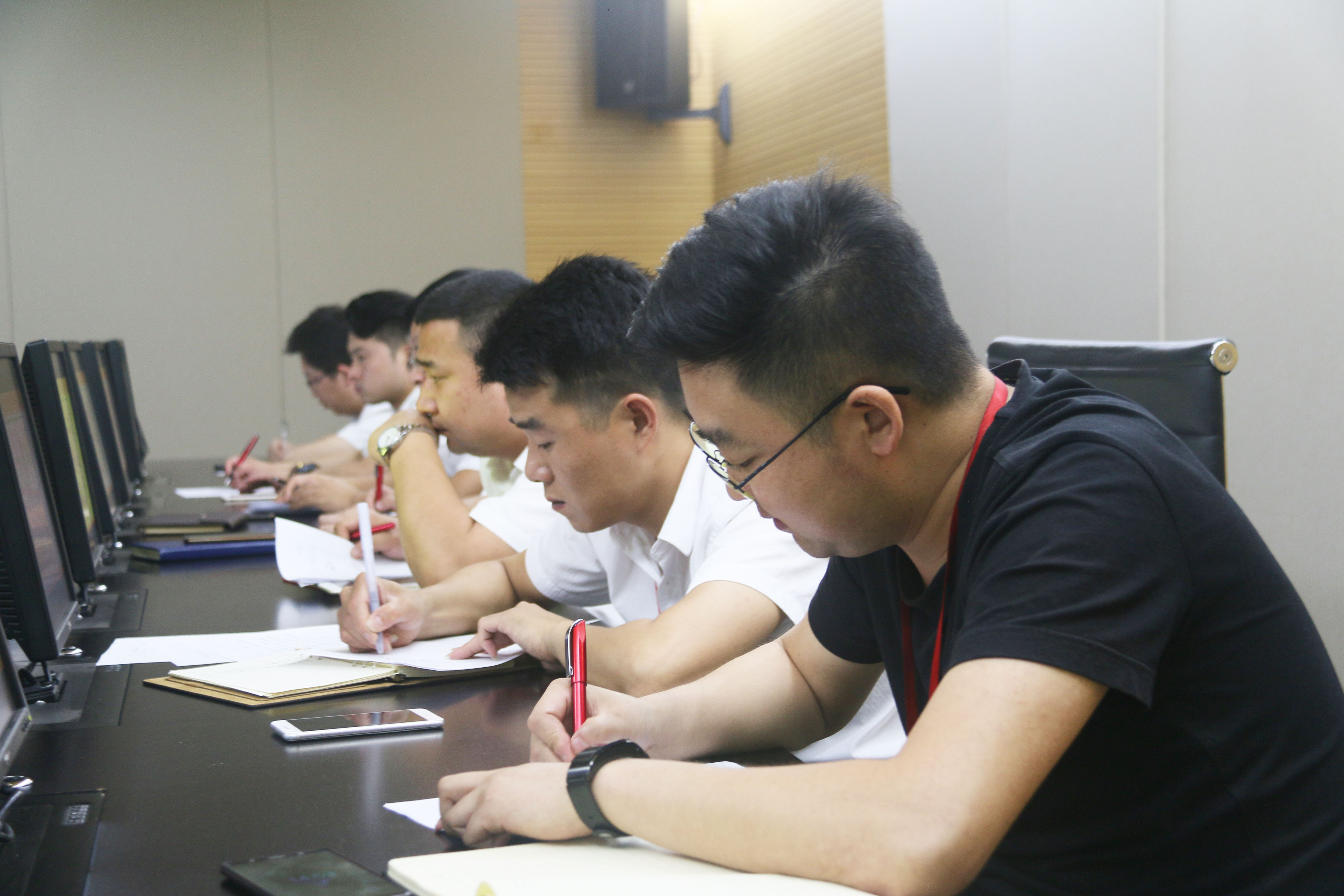 1561964321830010501.jpg 3.jpg